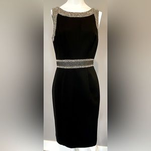 White House Black Market shell dress. Excellent condition. Worn once